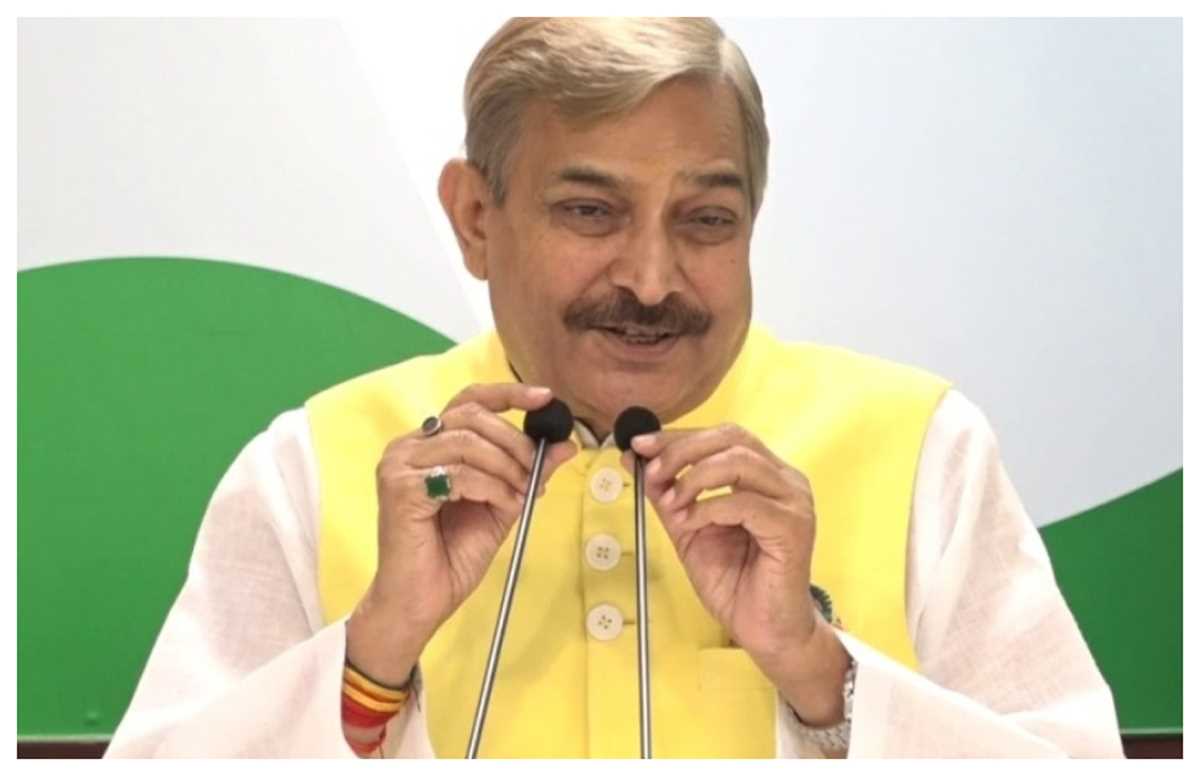 भाषण से बिजली गिरा तो सकते हैं मगर बना नहीं सकते : तिवारी